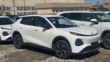 byd e6: Changan Qiyuan Q05: 2026 г., 1.5 л, Вариатор, Электромобиль, Кроссовер — 3