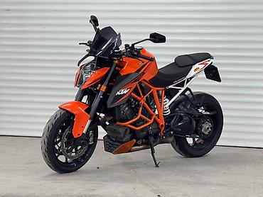 Мотоциклы: KTM Super Duke 1290 R Год 2016 Объем 1301 см3 Цвет оранжевый / черный at lalafo.kg — 7 Мотоциклы: KTM Super Duke 1290 R Год 2016 Объем 1301 см3 Цвет оранжевый / черный — 7
