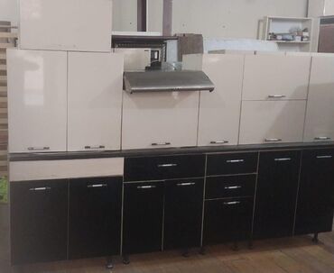 группа мебели: Mətbəx mebeli satılır. Qiymət 340 azn. Mdf matrealdan. Ölçü 3m