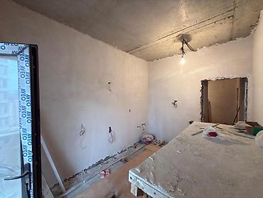 Yeni tikili: Satılır 2 otaqlı yeni tikili 93 m², Şah İsmayıl Xətai m. Kateqoriya — 15