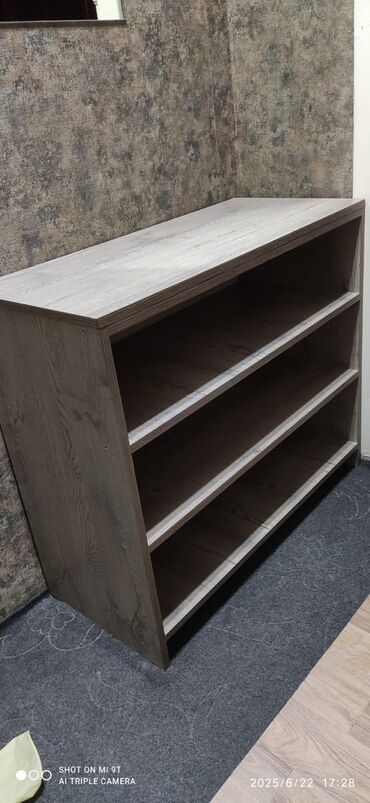 Спальные гарнитуры: Продаю 1) Кровать 2спальн.,с настенными прикраватными полками — 8