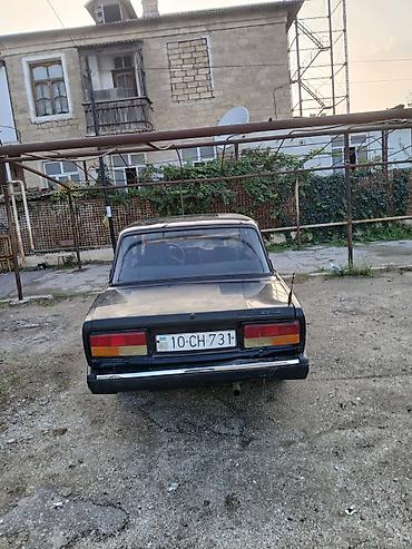 vita oturacaqları: VAZ (LADA) 2107: 1.6 l | 1995 il 360000 km Sedan — 3