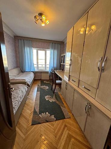 kohnə binalar: Bakı, 8-ci kilometr, 3 otaqlı, Köhnə tikili, m. Xalqlar Dostluğu, 75 kv. m — 10