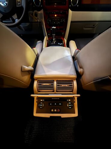 Jeep: Jeep Commander: 3 l | 2007 il 423000 km Ofrouder/SUV — 18