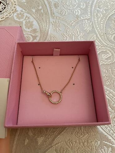 swarovski boyunbagi: Original Swarovski boyunbağı təzədir qəti istifadə olunmayıb. Baha — 2