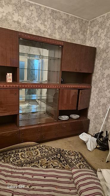 Стенки-шкафы: Секция‑стенка для гостиной в классическом стиле, массивная, из — 4
