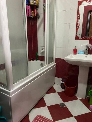 Uzunmüddətli kirayə evlər: 100 kv. m, 2 otaqlı — 3