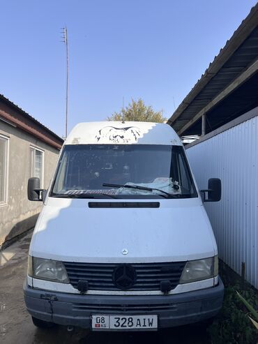 продаю в связи с переездом: Mercedes-Benz Спринтер: 1999 г., Механика, Дизель, Бус