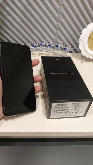huawei ikinci el telefon: Huawei Mate 20 Lite 4/64 GB. Yaxşı vəziyyətdə. Bütün funksiyaları