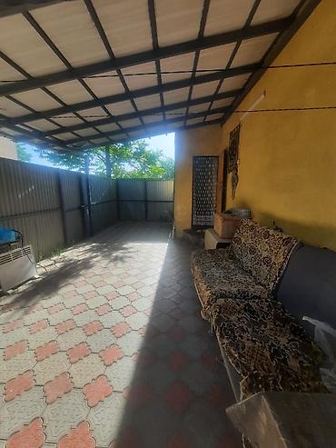 двор: 3 комнаты, 64 м², Индивидуалка, 1 этаж, Косметический ремонт — 6
