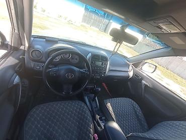 аваринные машины: Toyota RAV4: 2004 г., 2 л, Автомат, Бензин, Внедорожник — 5