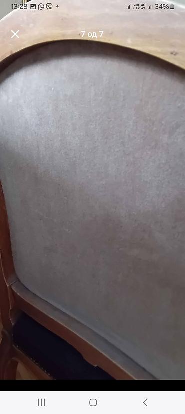 tabla privatan posed: Elegantna fotelja sa tabureom u klasičnom rococo stilu. - — 4