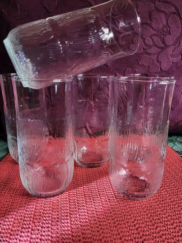 Čaše: Case nove iz 80ih Arcoroc univerzalne. Francuske case sa listovima — 3