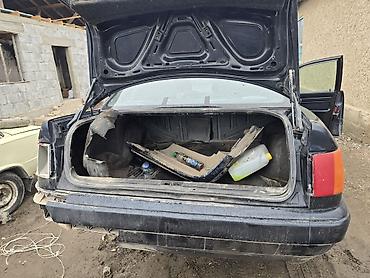 Audi: Audi 100: 1993 г., 2.3 л, Механика, Бензин, Седан — 9