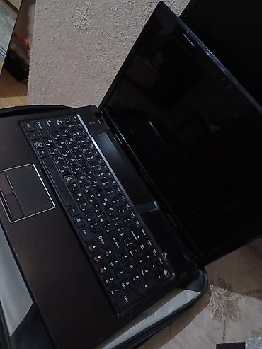diz ustu komputerlər: Lenovo noutbuk - Brend/model: Lenovo (qara korpus) - Ekran: təxmini — 3