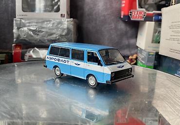 white: Коллекционная модель RAF-2203 AEROFLOT blue white 1978 Deagostini — 7