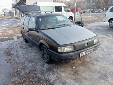 Volkswagen: Volkswagen Passat CC: 1992 г., 1.8 л, Механика, Бензин, Универсал