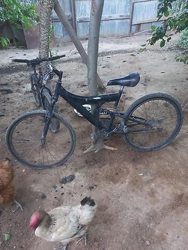 bmx satilir: 16 lıq 25 lik velosipedlər satılır təkərləri boşalıb təmirə ehtiyacı — 4