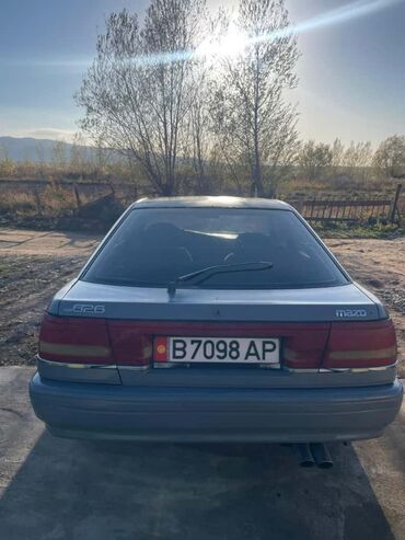 гольф 3 сидения: Mazda 626: 1988 г., 2 л, Механика, Бензин, Хетчбек