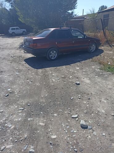 Volkswagen: Volkswagen Passat: 1992 г., 1.8 л, Механика, Бензин, Седан