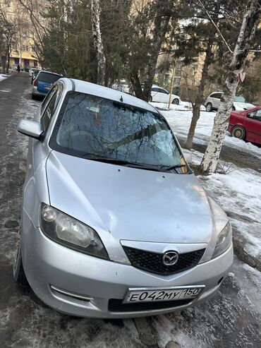 машина афто: Mazda Demio: 2004 г., 1.3 л, Автомат, Бензин, Хэтчбэк