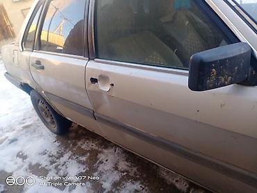 Audi: Audi 80: 1986 г., Седан — 9