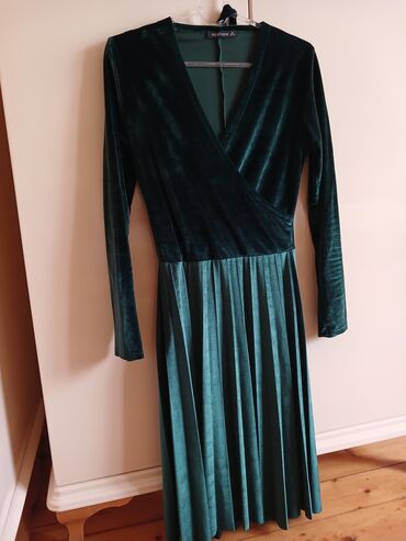 vilur don modelleri: Коктейльное платье, Миди, S (EU 36)