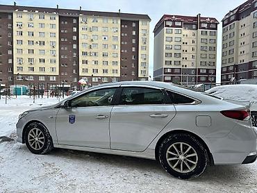 Hyundai: Hyundai Sonata: 2020 г., 2 л, Автомат, Газ, Седан — 5