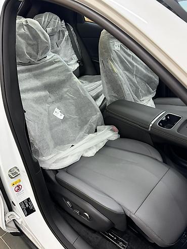 Zeekr: Changan Qiyuan Q05: 2026 г. — 6