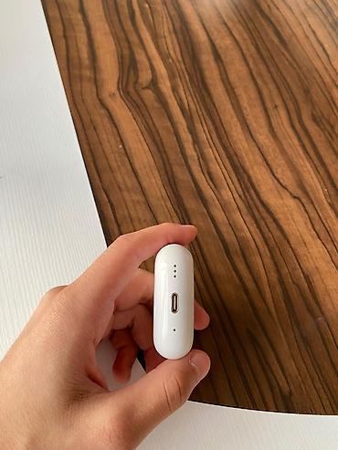 marshall qulaqciq: Salam. Airpods pro 2 cox ideal vezyetdedir hec bir problemi yoxdu — 6
