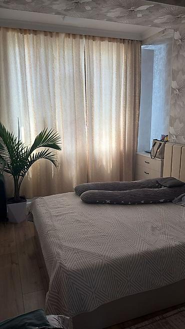Ковры и паласы: Сдается квартира 3х комнатная, на долгий срок. Мебель техника всё — 8