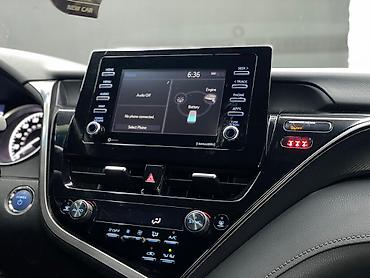 из дубая: Toyota Camry: 2022 г., 2.5 л, Гибрид — 2