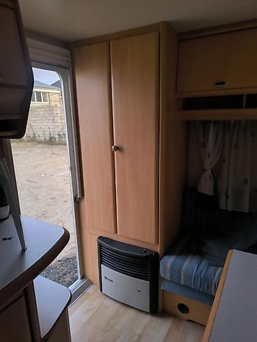 Qoşqular: Karavan Hobby deluxe easy. Sərnişin sayı - 4 İstehsal ili - 2003 — 20