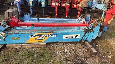 Манипуляторы: Манипулятор, 2012 г., от 4 т — 2