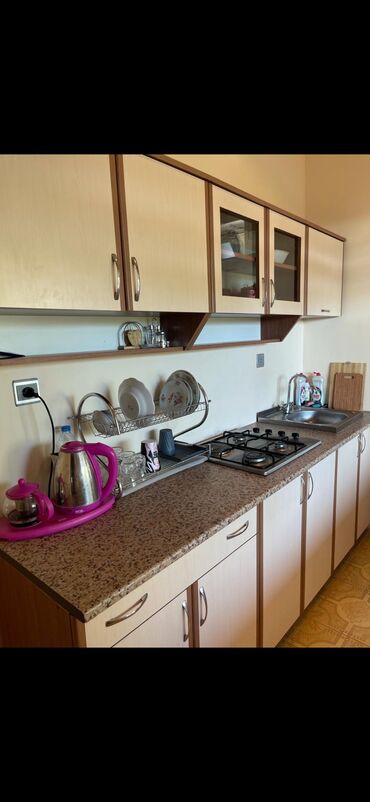 Uzunmüddətli kirayə evlər: 120 kv. m, 3 otaqlı, Qaz, İşıq, Su — 4