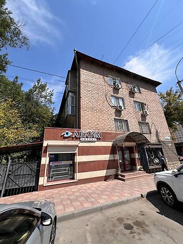 квартира 2 к: Аренда офисов, 48 м², В жилом комплексе, 1 линия, С отдельной кухней, С отдельным сан узлом — 2
