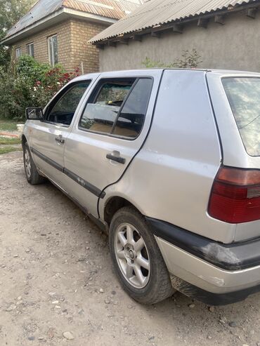 byd yuan plus цена в бишкеке: Volkswagen Golf: 1996 г., 1.6 л, Механика, Бензин, Хэтчбэк