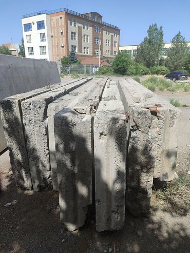 Стеновые плиты: Продаётся стенной плита!!! Около 25 шт есть. Адрес, Бакаева 121 А — 3