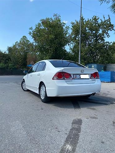 Honda Civic: 2008 г., 1.3 л, Бензин, Седан at lalafo.kg Honda Civic: 2008 г., 1.3 л, Бензин, Седан