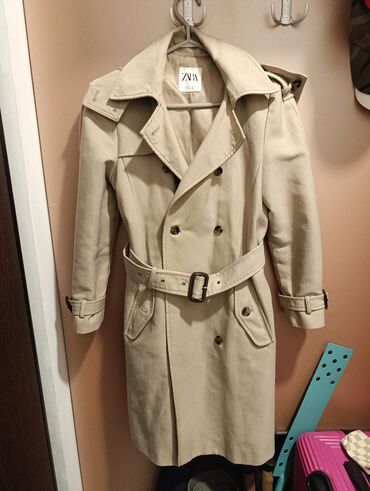 Kaputi: Zara, S (EU 36), Jednobojni, Sa postavom — 2