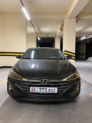 Hyundai: Hyundai Elantra: 2019 г., 2 л, Вариатор, Бензин, Седан