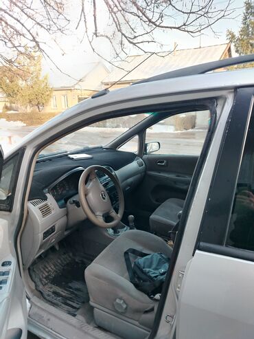 Mazda: Mazda PREMACY: 2003 г., 1.8 л, Механика, Бензин, Универсал — 1