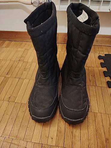 Quechua zimske čizme SH100 U-Warm High Zip, muški model, crne. UG25