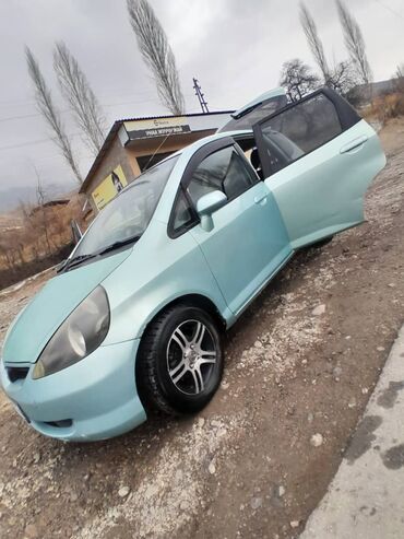 фит тюнинг: Honda Fit: 2002 г., 1.3 л, Автомат, Бензин, Хэтчбэк