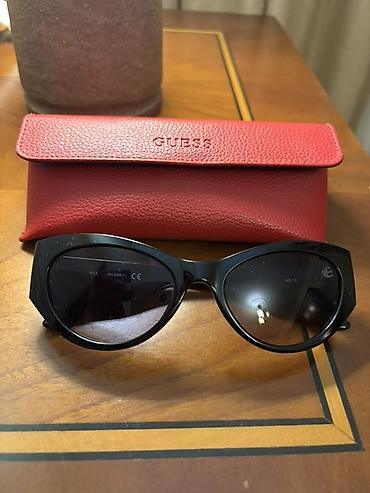 Очки: GUESS qadın gün eynəyi - Model: GUESS (qol hissəsində “G” loqosu və — 1