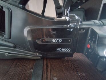 видеокамера купольная: Видеокамера Панасоник МD10000 в комплекте две батарейки по 4 часа и