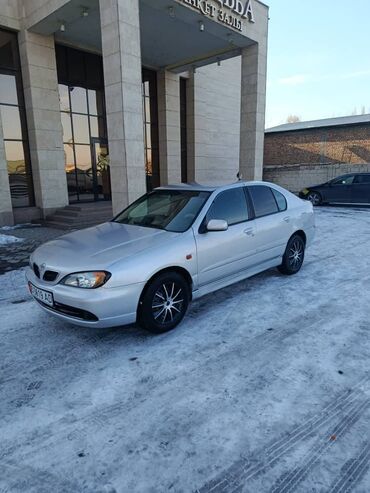 Nissan: Nissan Primera: 2000 г., 2 л, Механика, Бензин, Хэтчбэк