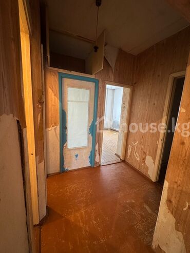 квартиры в районе кызыл аскер: 3 комнаты, 63 м², Индивидуалка, 1 этаж, Старый ремонт