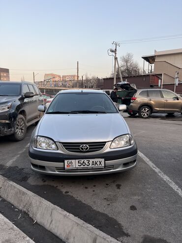 тоуота авенсиз: Toyota Avensis: 2001 г., 1.8 л, Механика, Бензин, Хэтчбэк