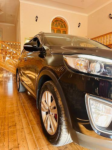masın satısı: Kia Sorento – qara rəngdə, zərif və praktik SUV. Əsas xüsusiyyətlər — 3